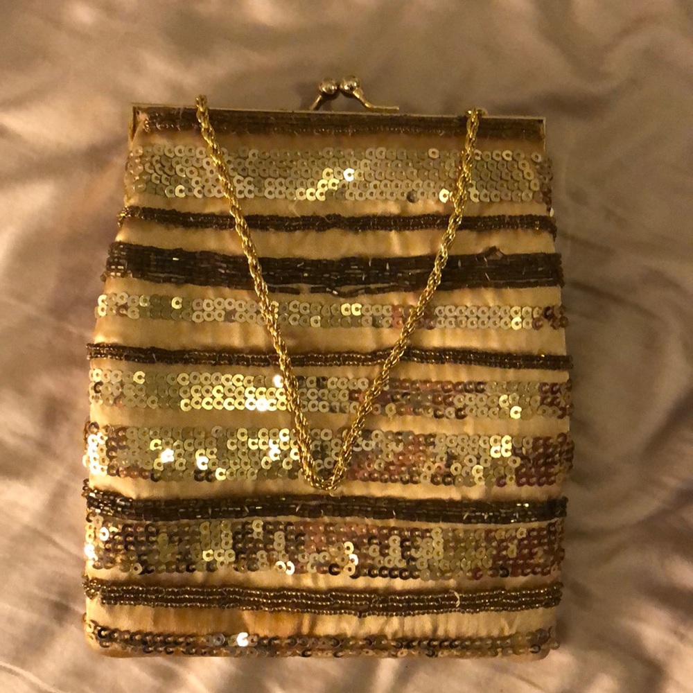 clutch / purse